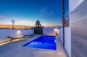 Semi-Detached Villa Costa Balear Private Pool & Views, Quesada